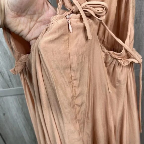 Mable Maxi Dress V Neck Strap Open Back Tiered Nude Color Cotton Size M - Picture 5 of 8